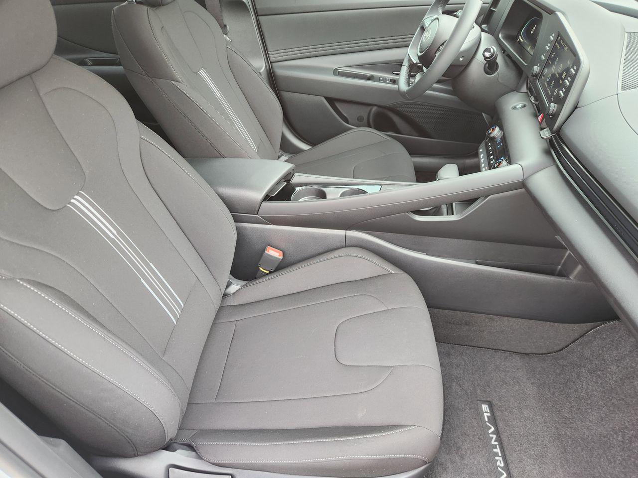 New 2026 W6H White Hyundai SEL Sport Premium image 10