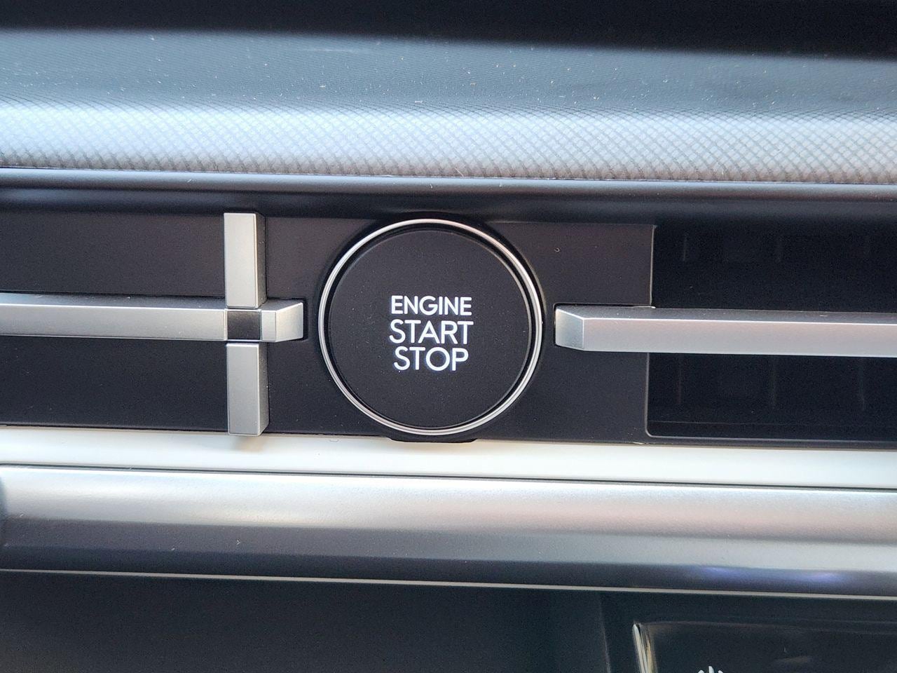 New 2026 W6H White Hyundai SEL FWD image 16