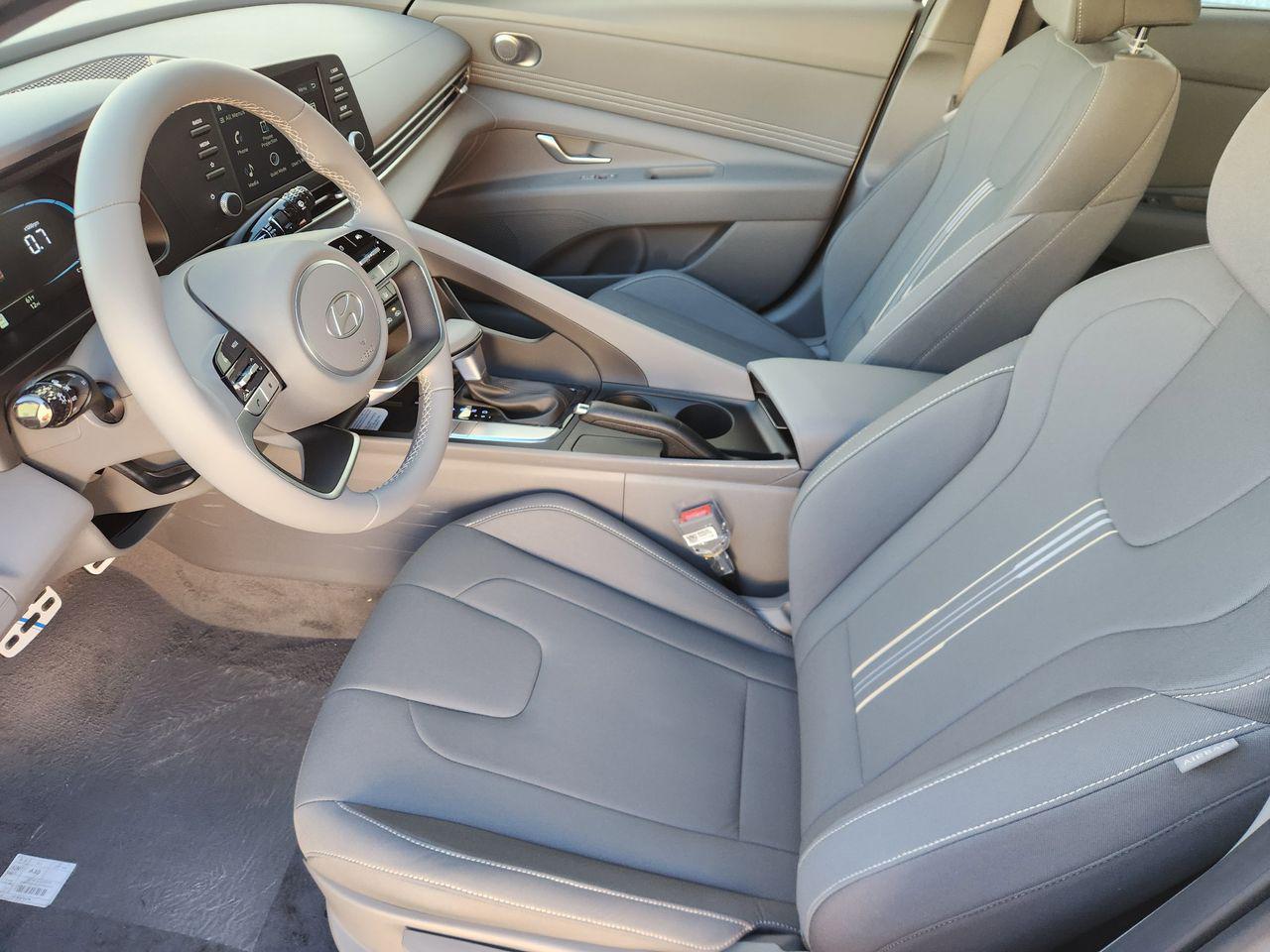 New 2026 W6H White Hyundai SEL Sport image 9