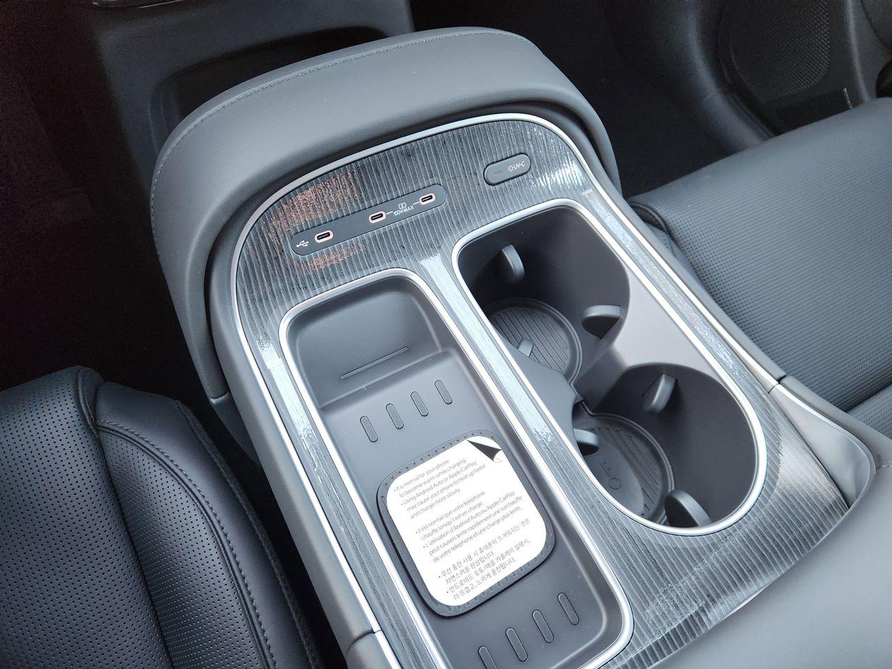 New 2026 T2X Silver Hyundai Calligraphy FWD image 17