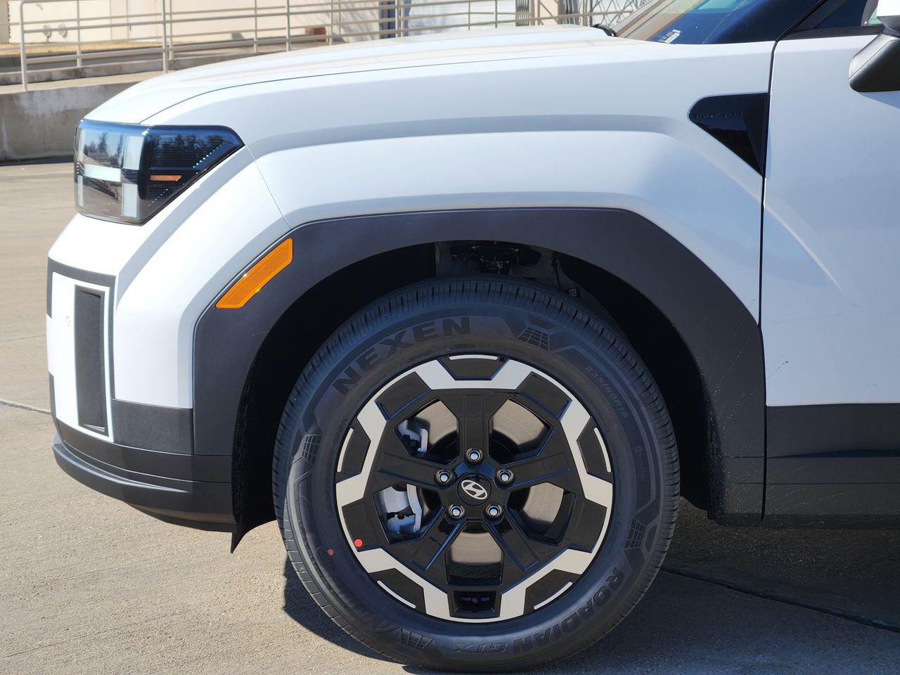 New 2026 W6H White Hyundai SEL FWD image 5