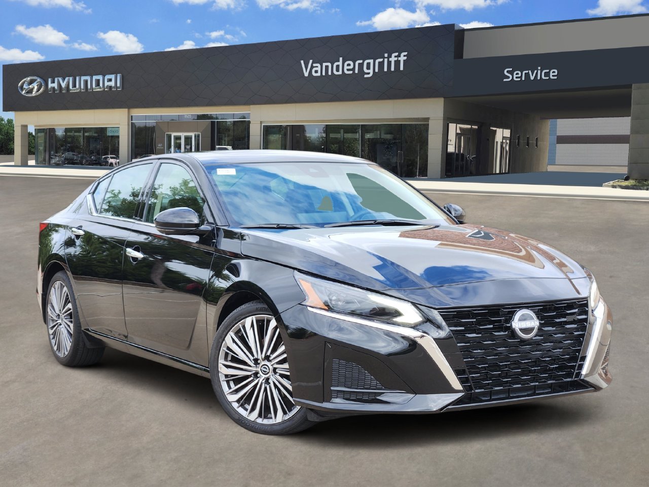 2025 Nissan Altima
