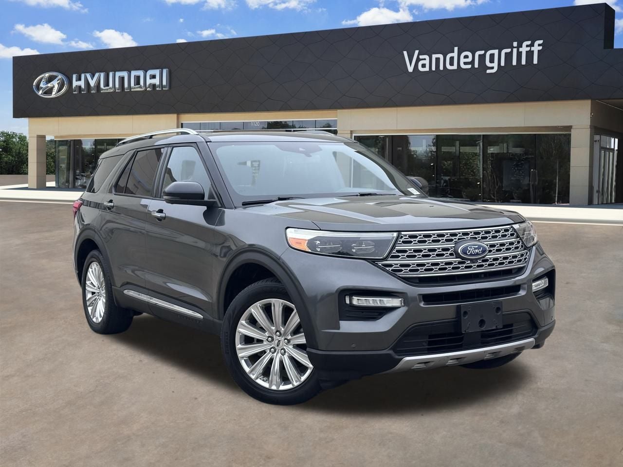 2020 Ford Explorer
