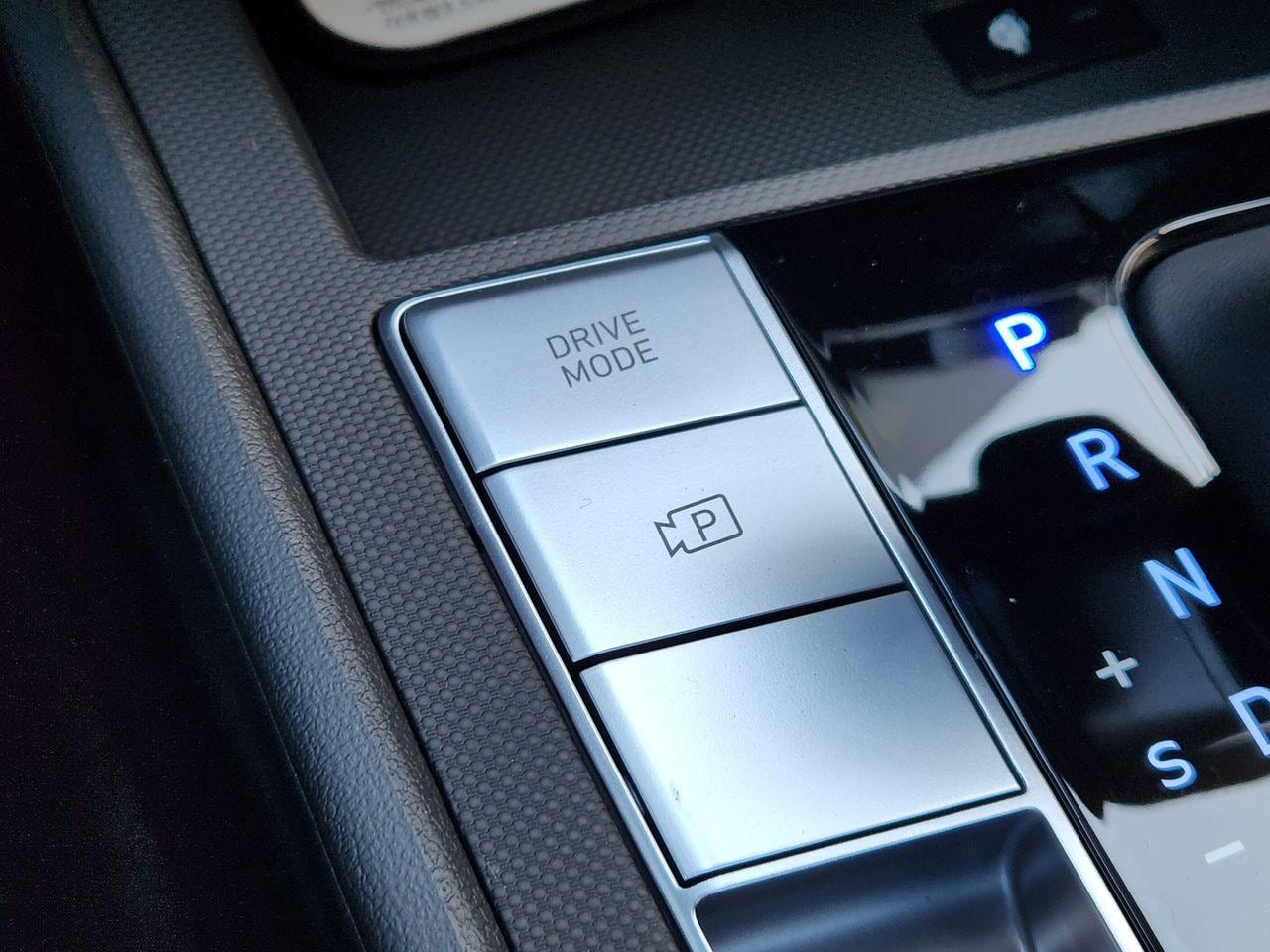 New 2026 PE2 Gray Hyundai Limited image 20