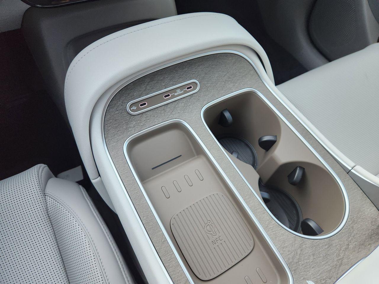 New 2026 Abyss Black Pearl Hyundai SEL Premium 7P image 19