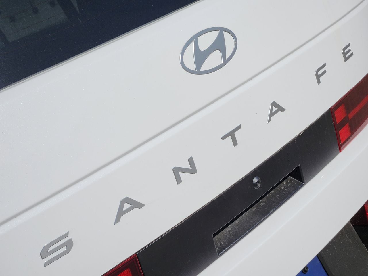 New 2026 W6H White Hyundai SEL FWD image 8