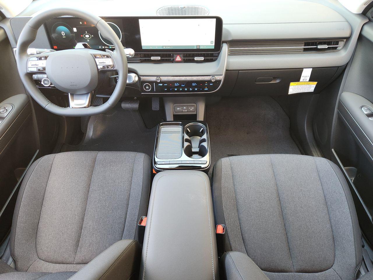 New 2027 SAW/White Hyundai SE image 25