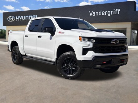 2024 Chevrolet Silverado 1500 LT Trail Boss Truck Crew Cab