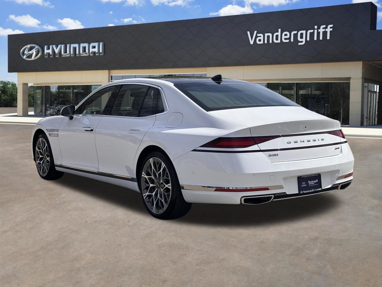 Used 2025 Uyuni White Genesis 3.5T e-SC image 12