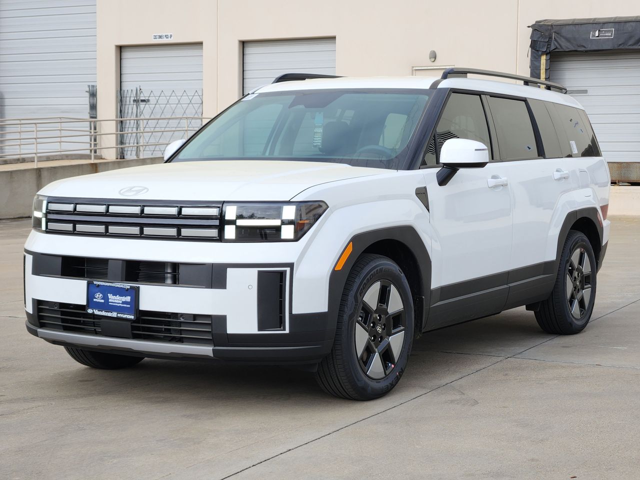 New 2026 W6H White Hyundai SEL image 2