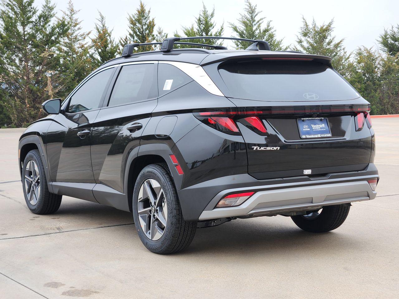 New 2026 S3B Black Hyundai SEL FWD image 3