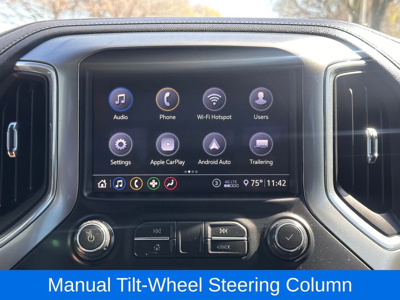 Used 2020 Silver Ice Chevrolet RST image 31