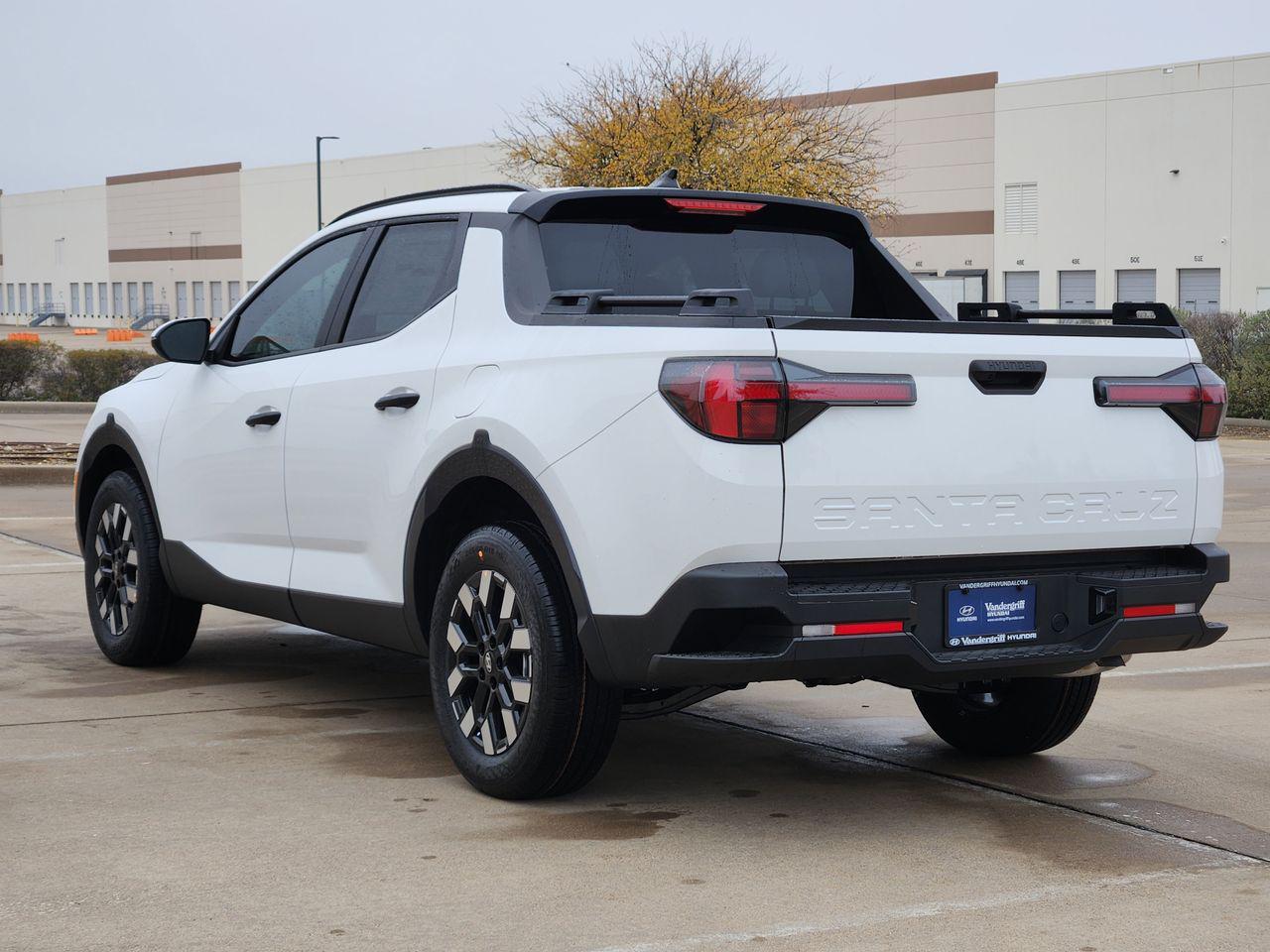 New 2026 SAW White Hyundai SEL FWD image 3