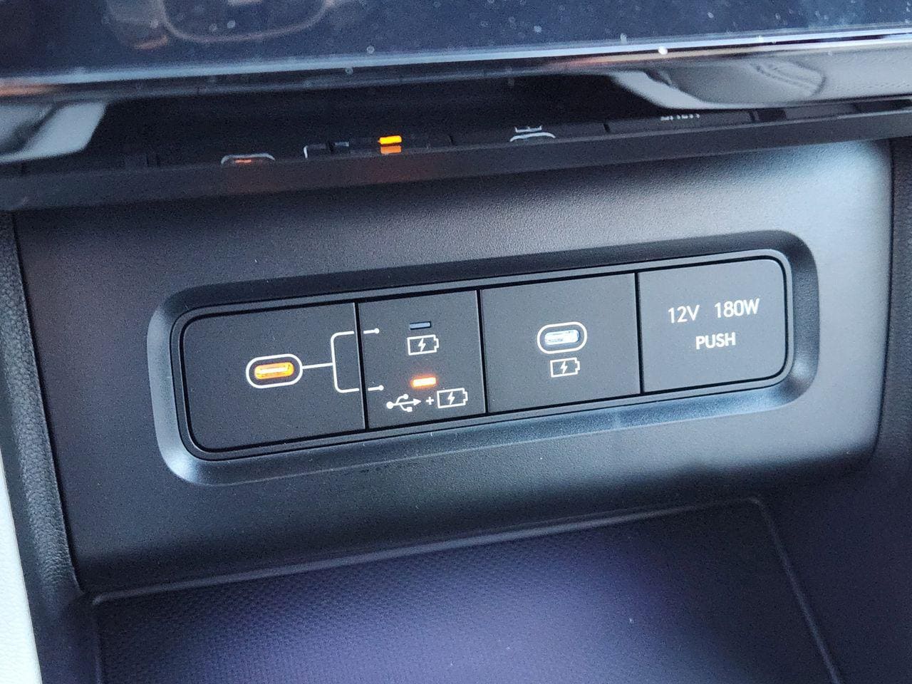 New 2026 W6H White Hyundai Limited FWD image 20