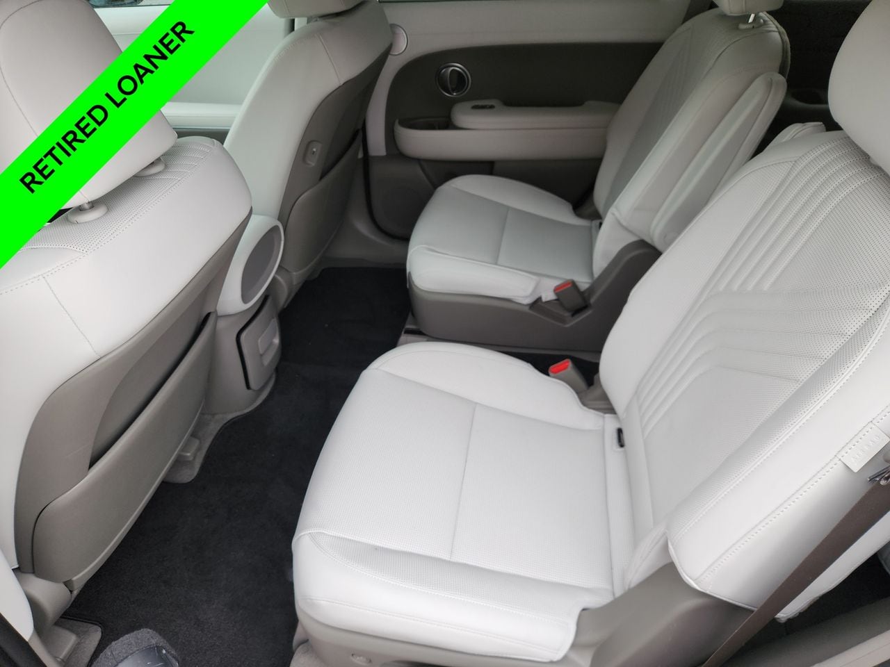 New 2026 Abyss Black Pearl Hyundai SEL FWD image 28