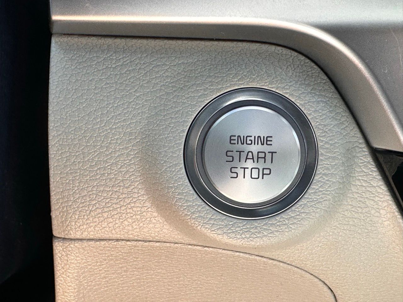 Used 2024 Ebony Black Kia EX image 28