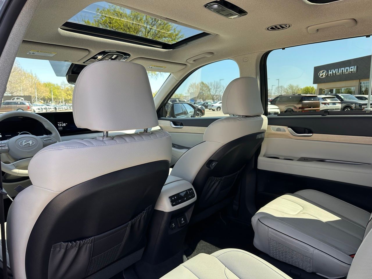 Used 2025 Steel Graphite Hyundai Limited image 19