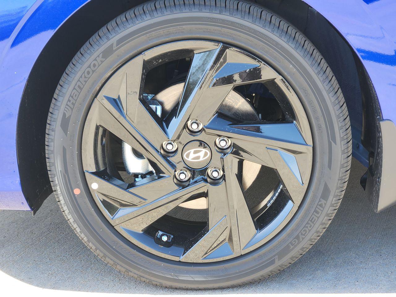 New 2026 YP5 Blue Hyundai SEL Sport Premium image 7