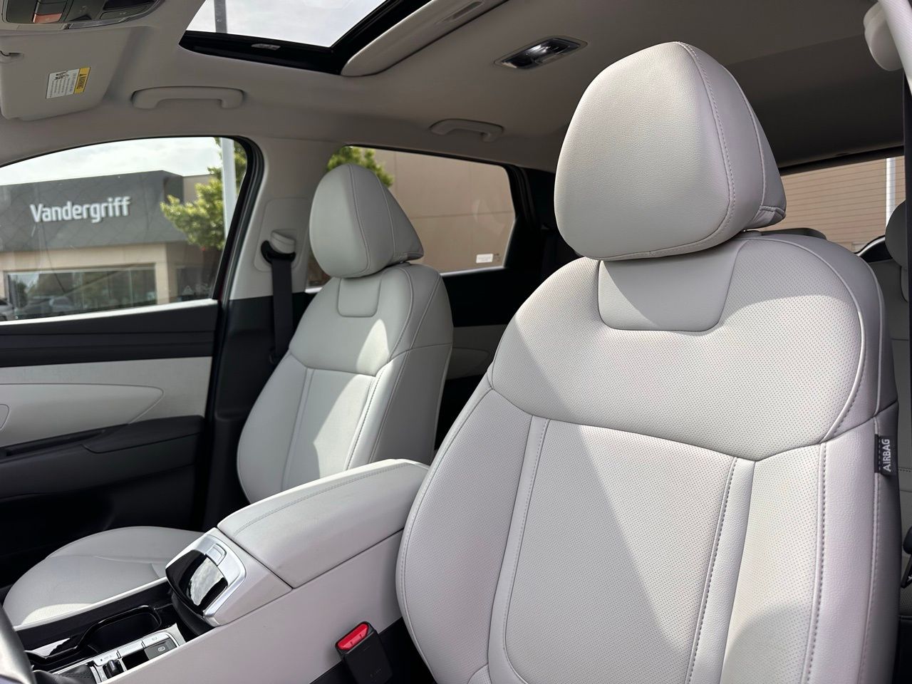 Used 2025 Ultimate Red Hyundai SEL Convenience image 20