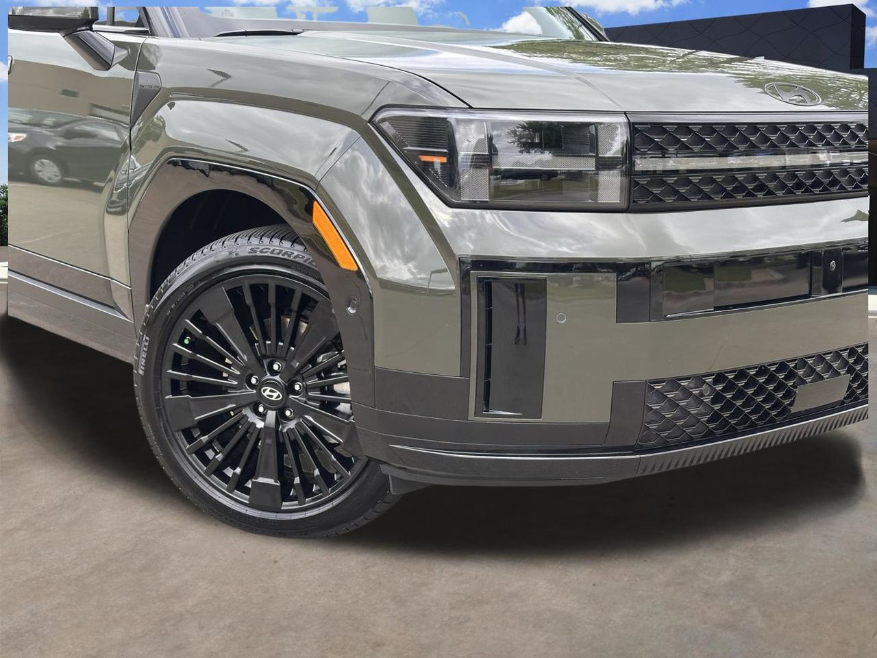 Certified Used 2026 Rockwood Green Hyundai Calligraphy image 2