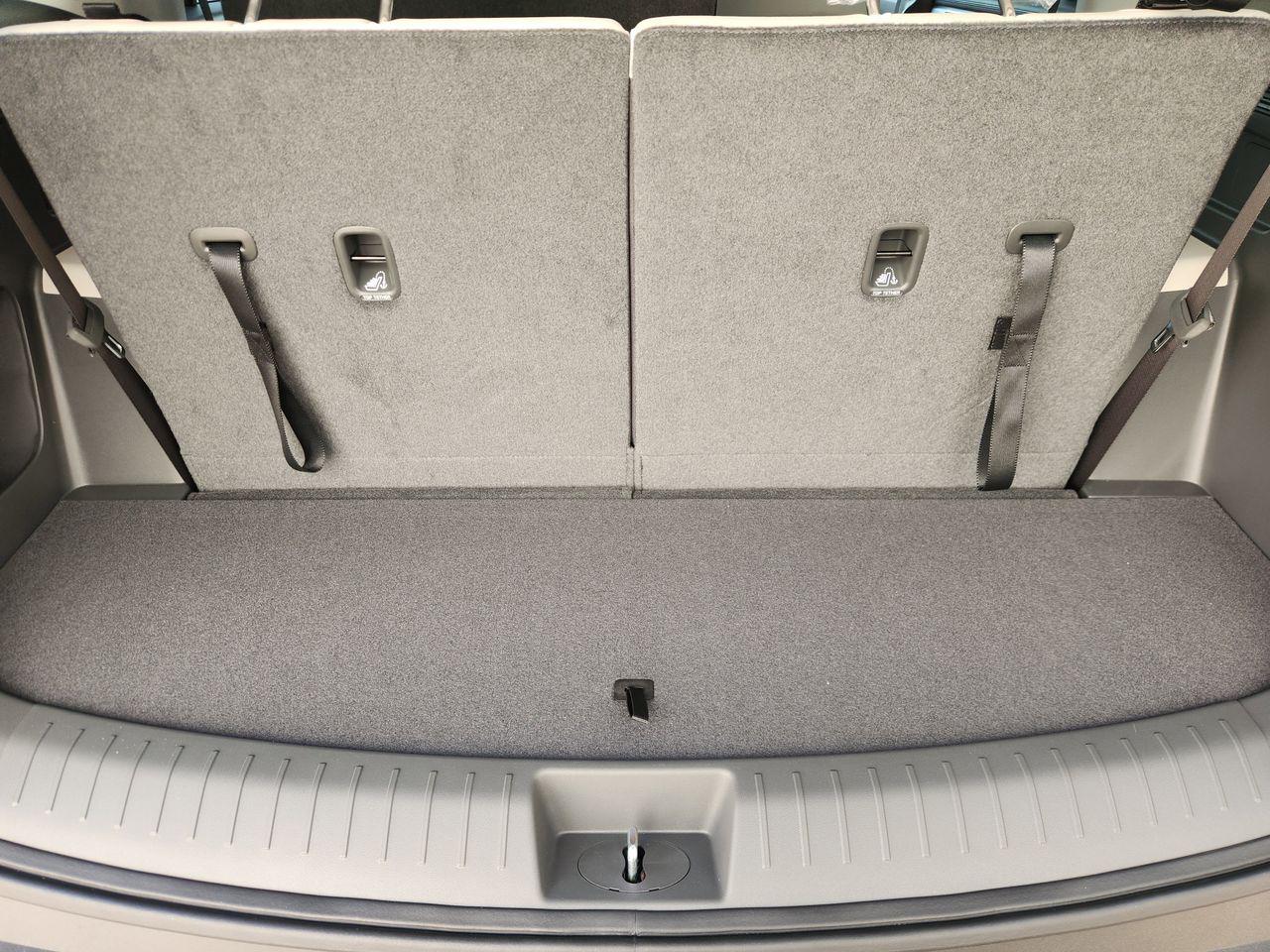 New 2026 NT2 Gray Hyundai SEL FWD image 30