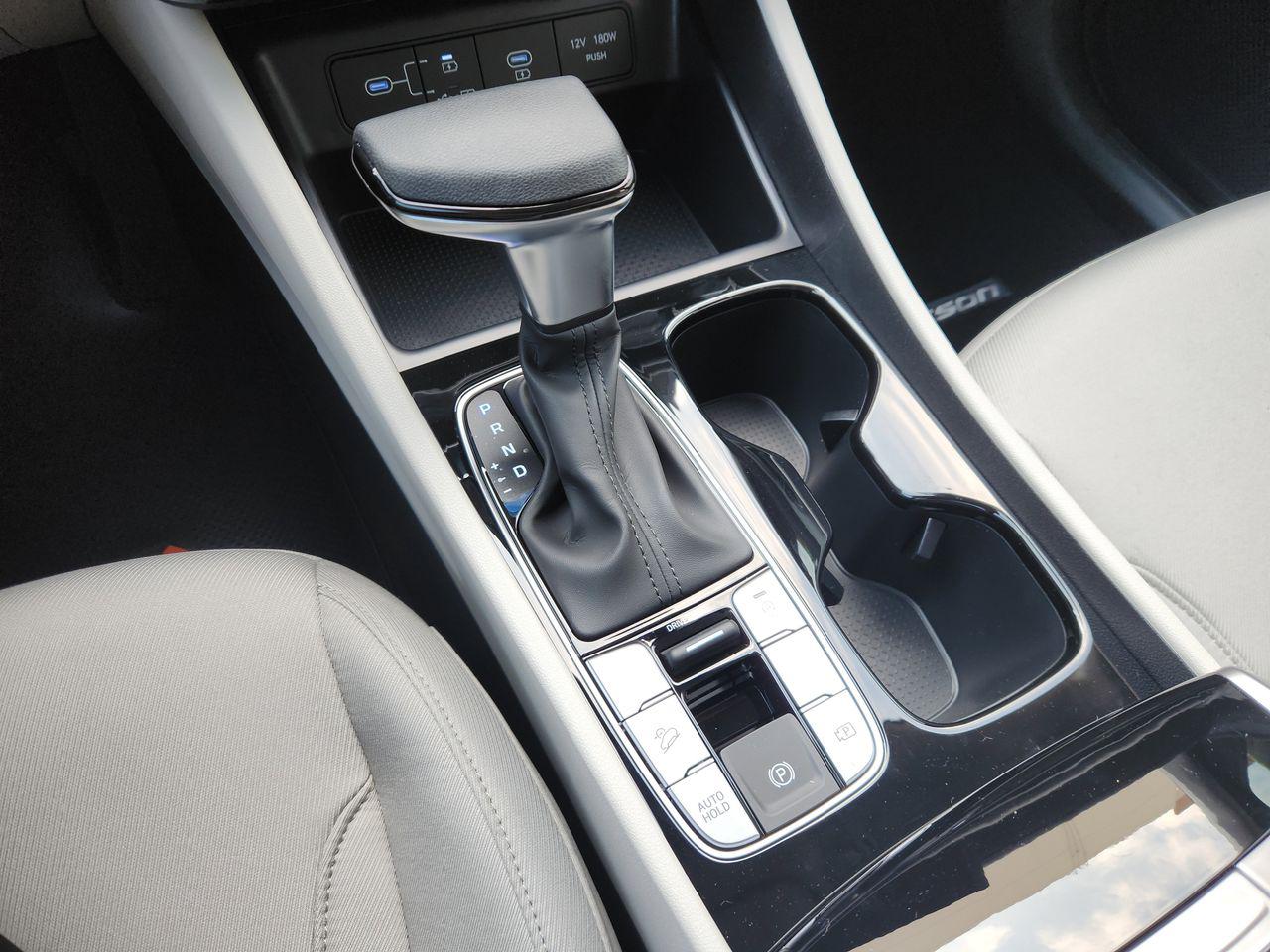 New 2026 Hampton Gray Hyundai SEL FWD image 17