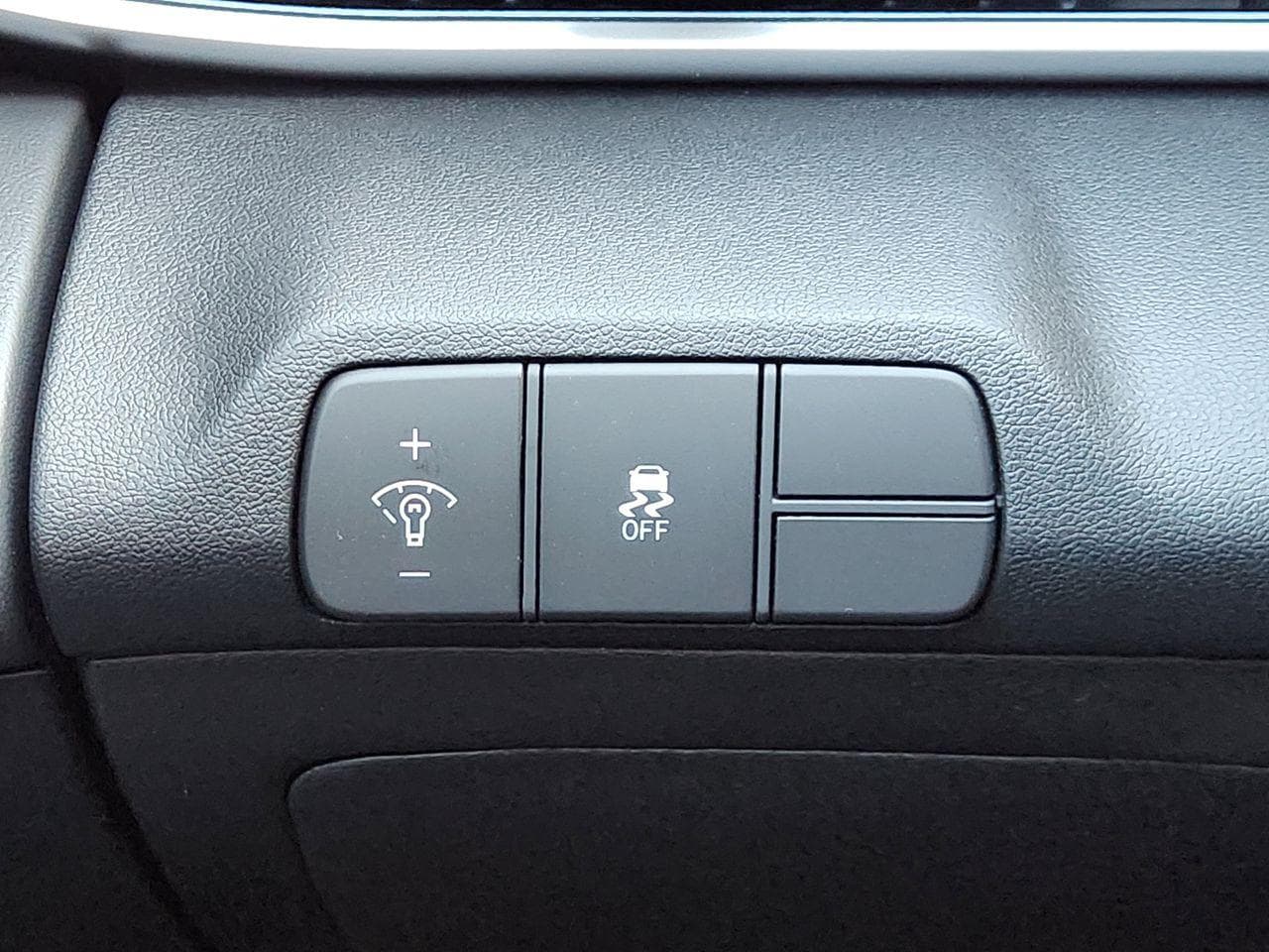 New 2026 Amazon Gray Hyundai Limited image 21