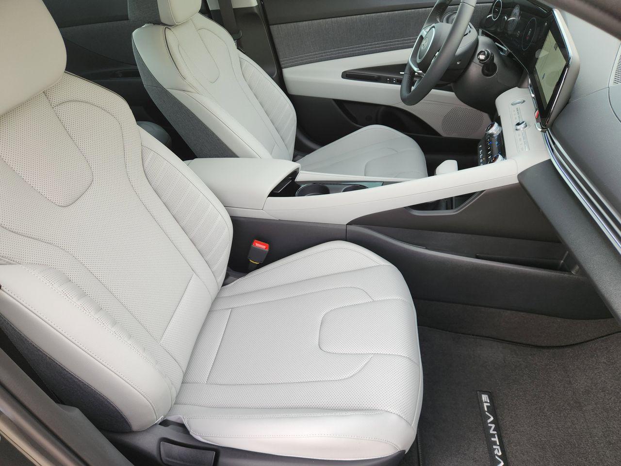 New 2026 Amazon Gray Hyundai Limited image 12