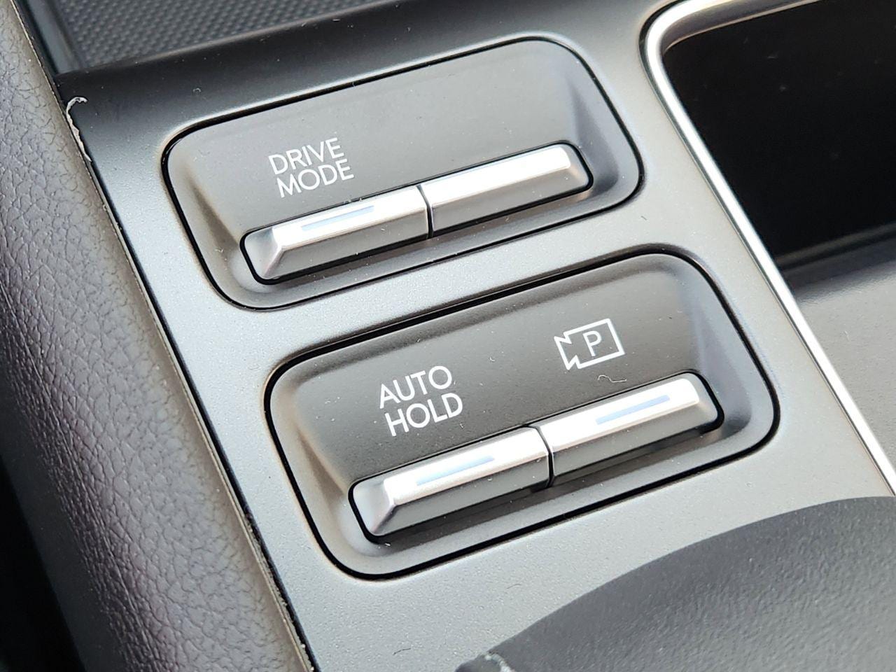 New 2026 W6H White Hyundai SEL Sport image 16