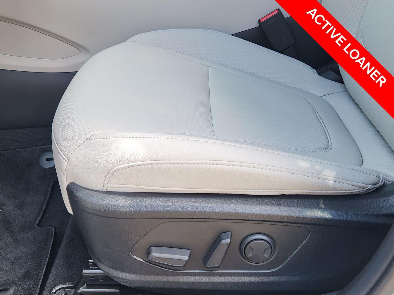 New 2026 W6H White Hyundai SEL Premium FWD image 23