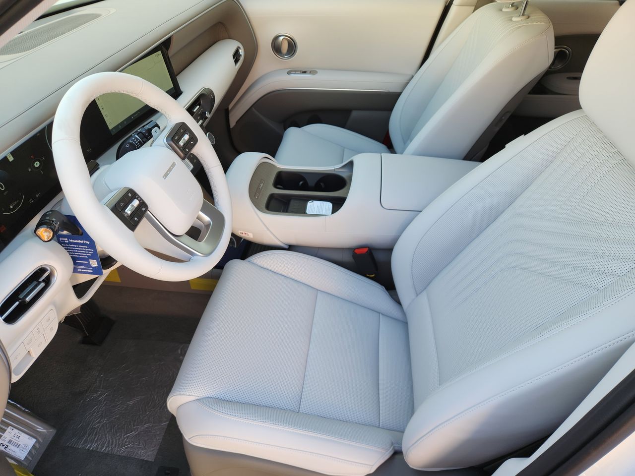 New 2026 WC9 White Hyundai SEL FWD image 9