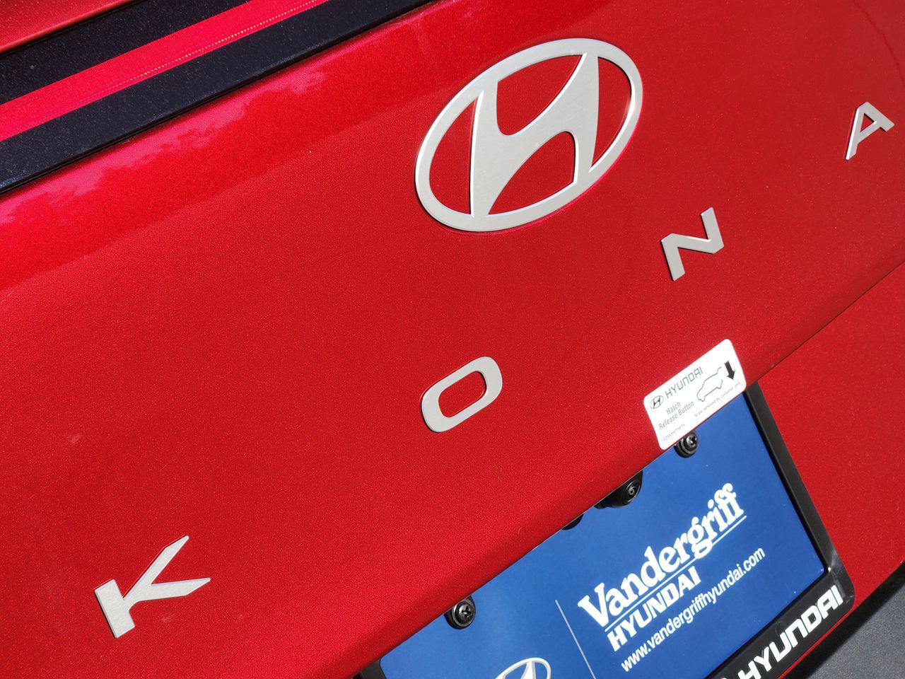 New 2026 R2P Red Hyundai SEL Sport FWD image 8