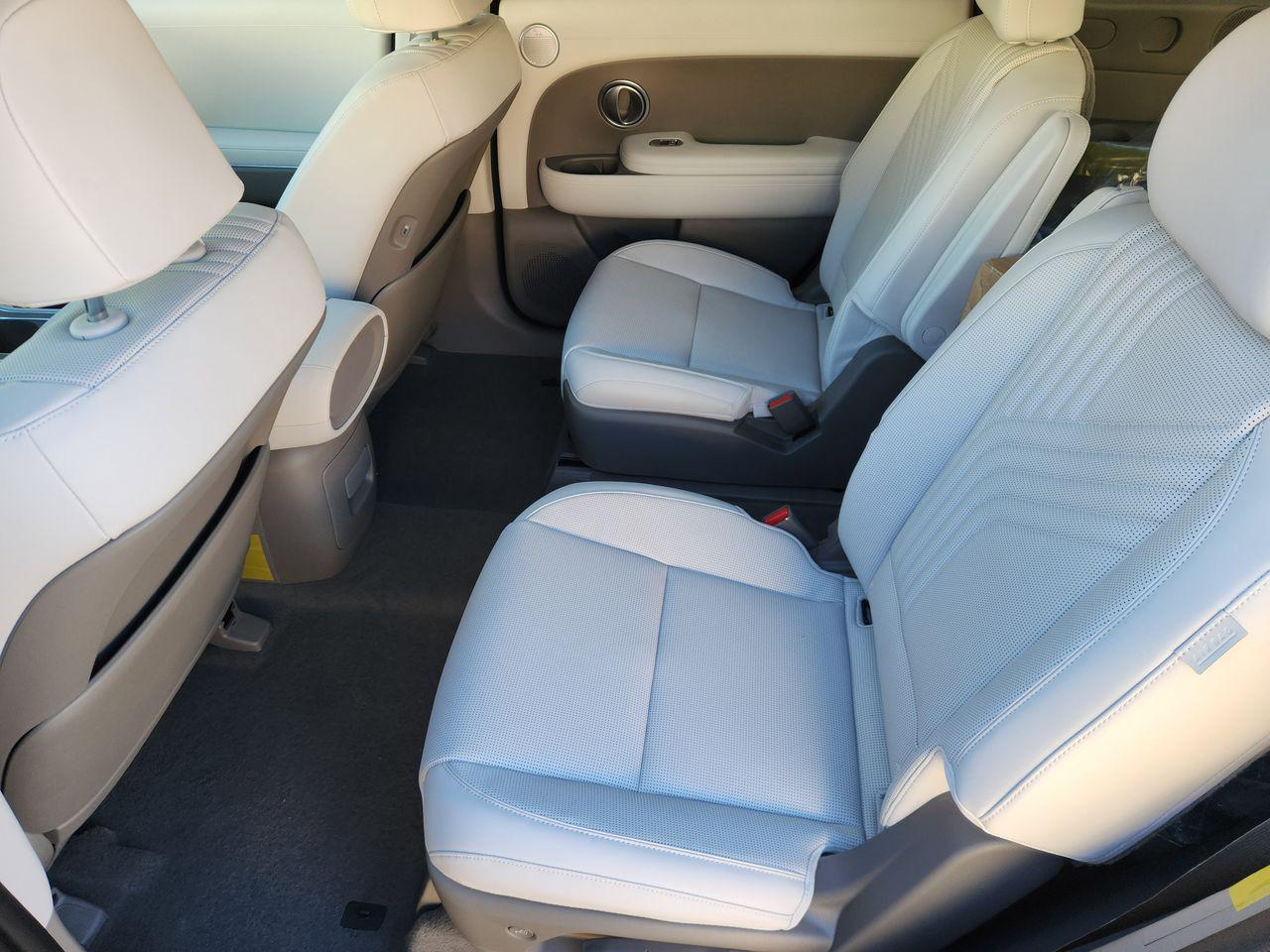 New 2026 TCP Hyundai Blue SEL Premium 7P image 29