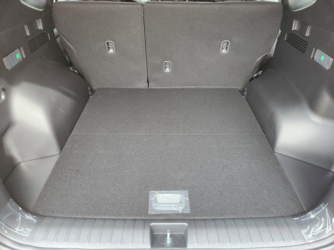 New 2026 PE2 Gray Hyundai SEL FWD image 30