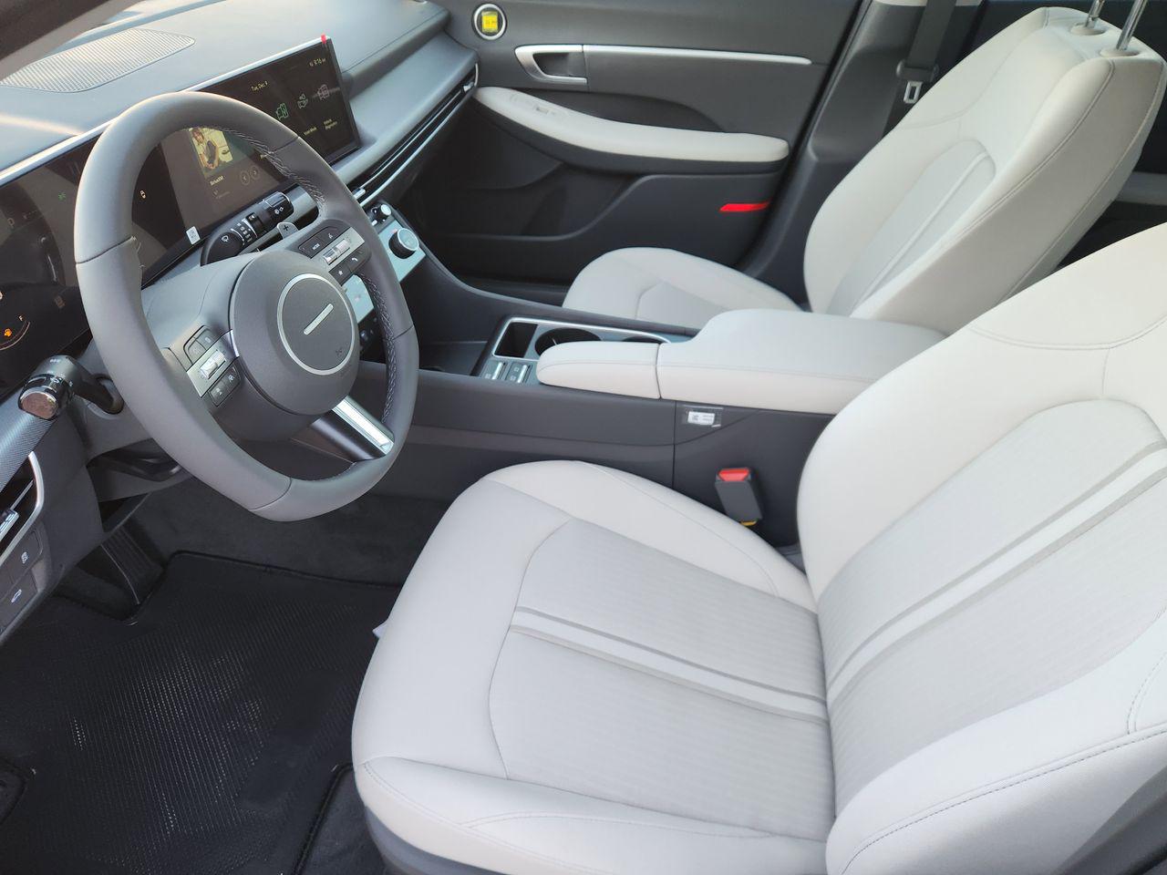 New 2026 A2B Black Hyundai SEL Sport image 9