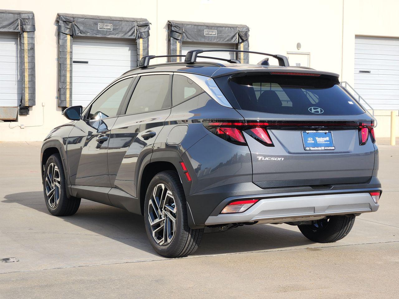 New 2026 Ecotronic Gray Hyundai SEL Plus FWD image 3