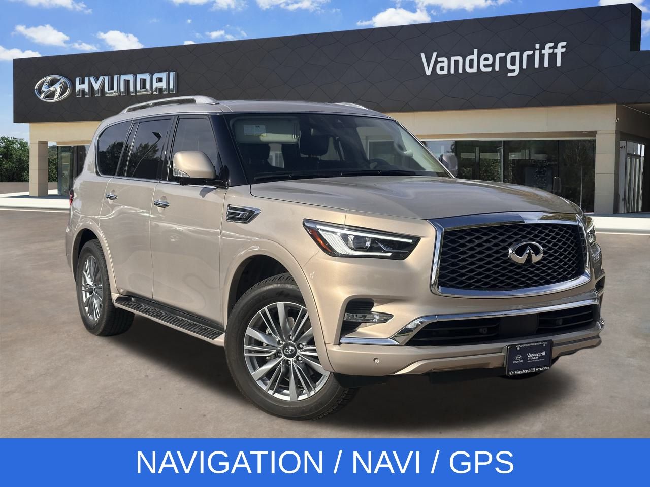 2023 INFINITI QX80 Luxe's photo