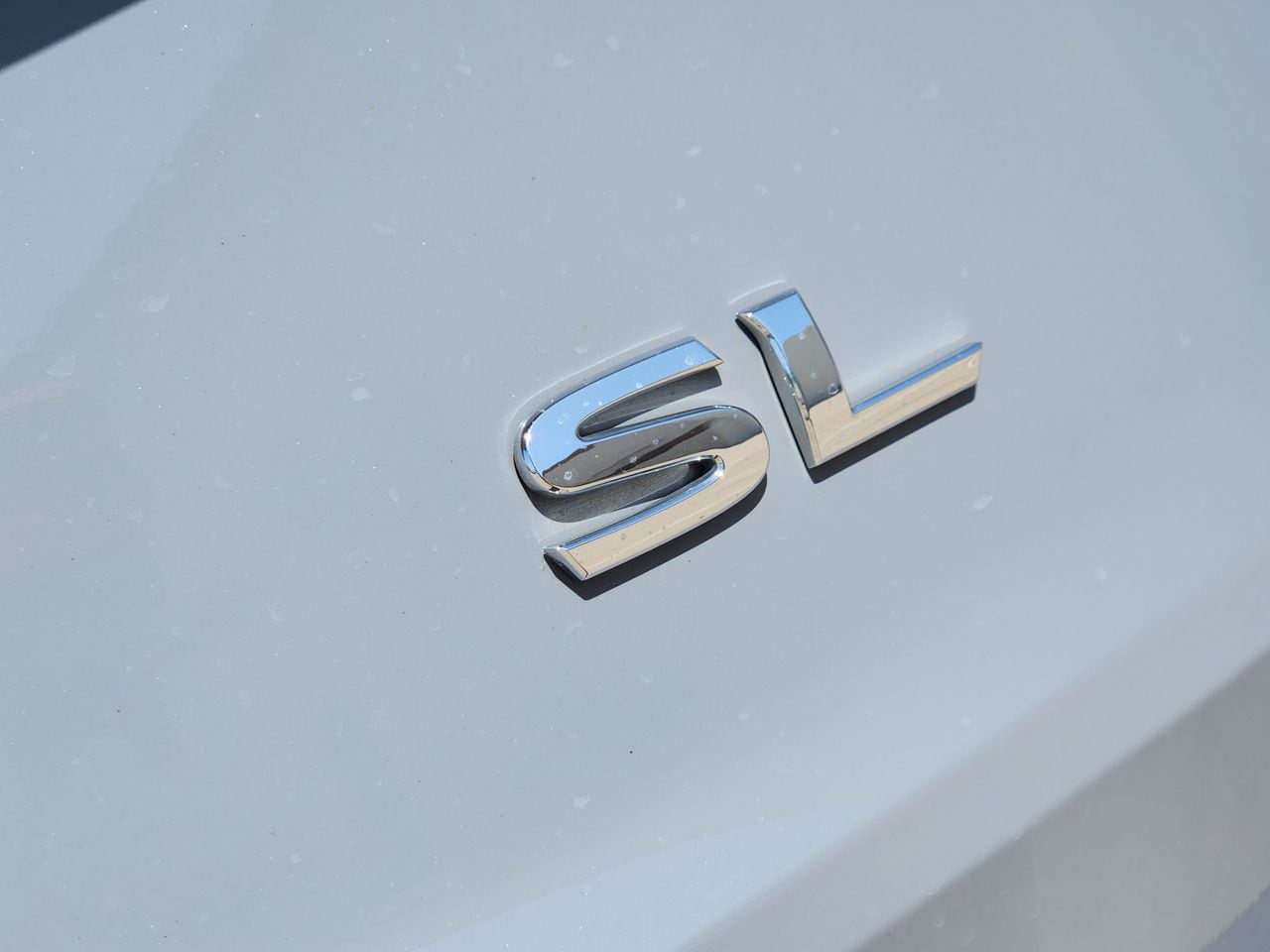 Used 2021 Boulder Gray Pearl Nissan SL image 9