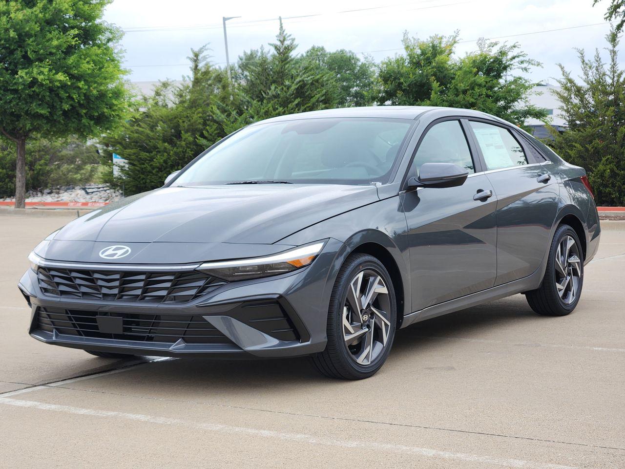 New 2026 Ecotronic Gray Hyundai Limited image 2