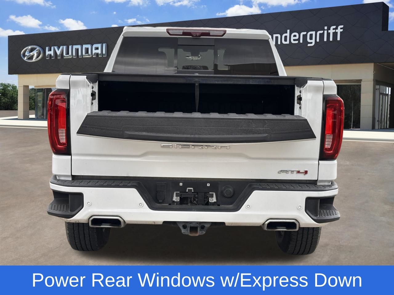 Used 2022 Summit White GMC AT4 image 16