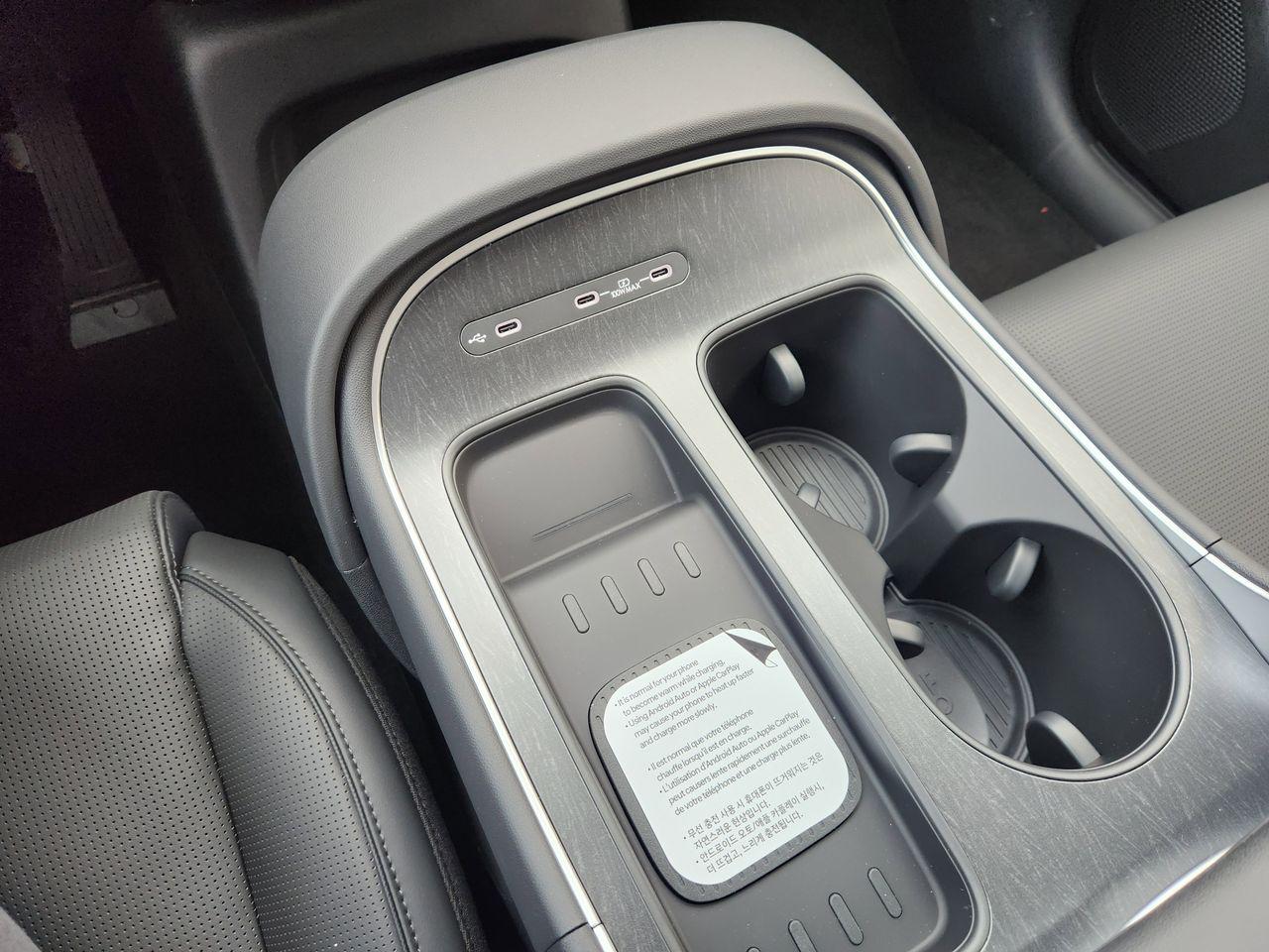 New 2026 WC9 White Hyundai SEL FWD image 17