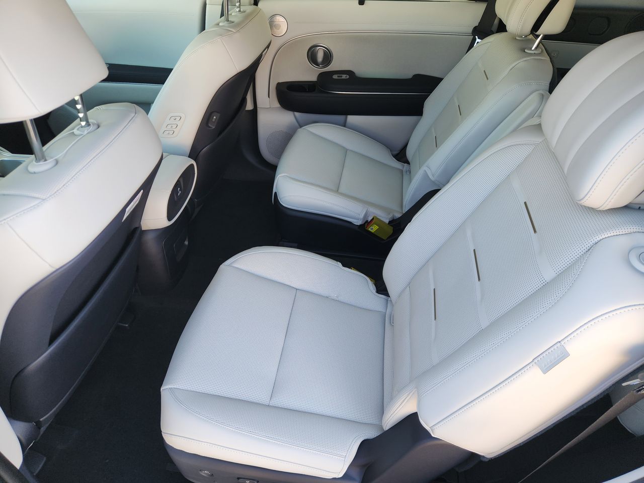 New 2026 WC9 White Hyundai Calligraphy image 29