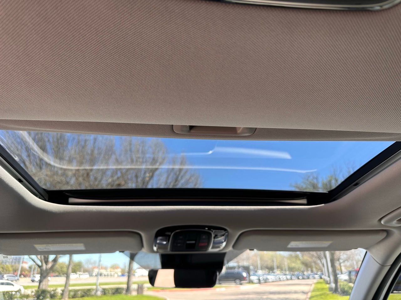 Used 2024 Hyper White Hyundai XRT image 25