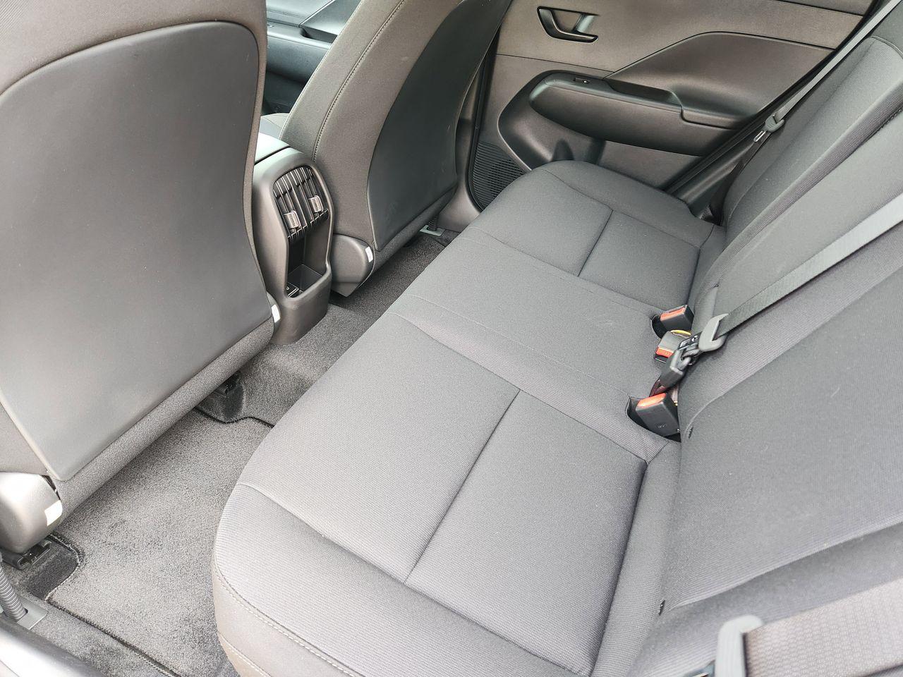 New 2026 C5G Gray Hyundai SEL Sport FWD image 29