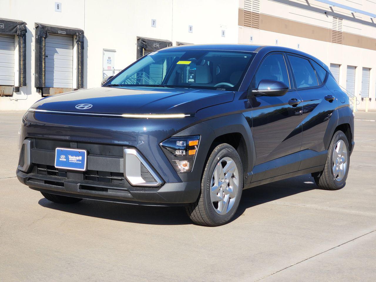 New 2026 TN6 Blue Hyundai SE FWD image 2