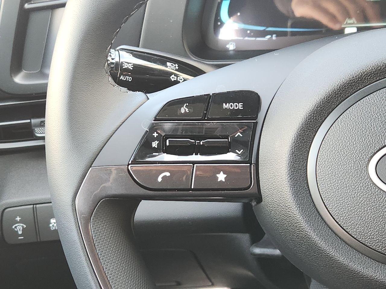 New 2026 W6H White Hyundai SEL Sport Premium image 26