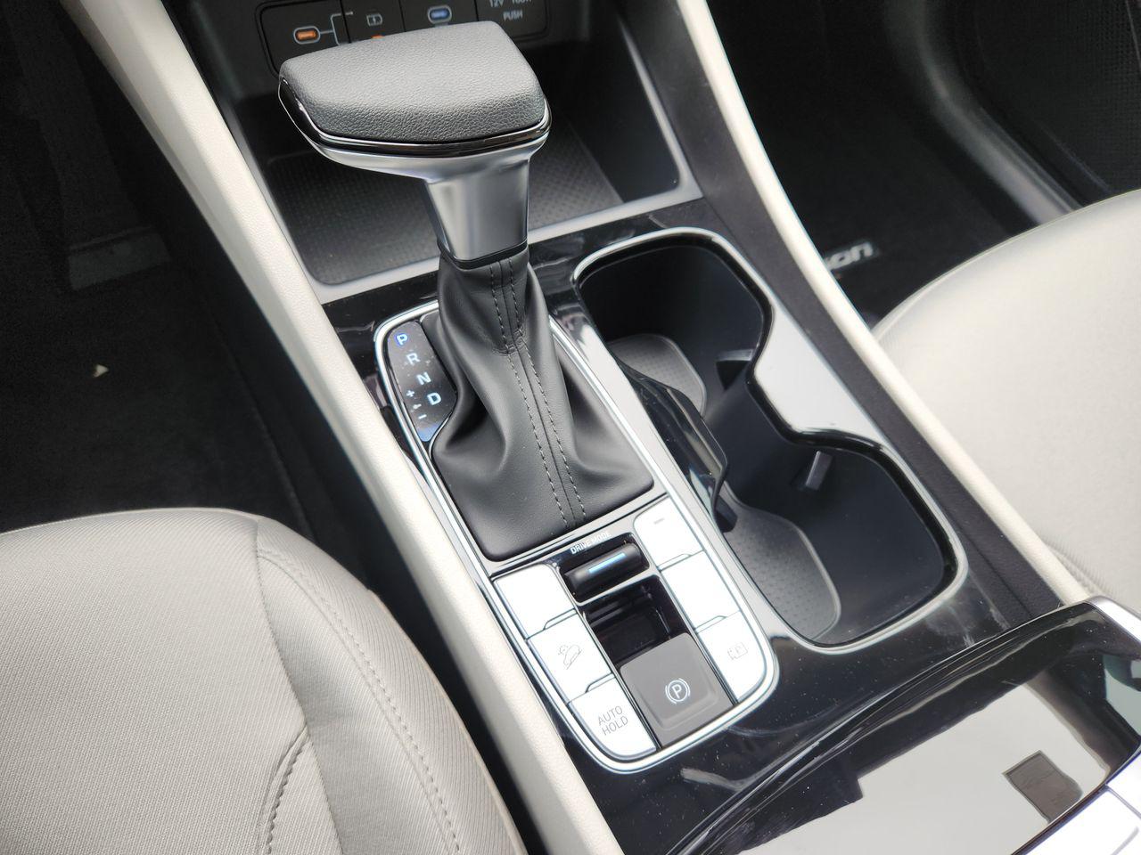 New 2026 W6H White Hyundai SEL FWD image 17