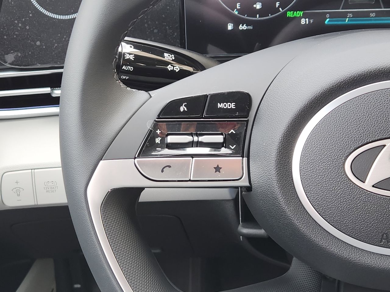 New 2026 A5G Gray Hyundai Limited image 29