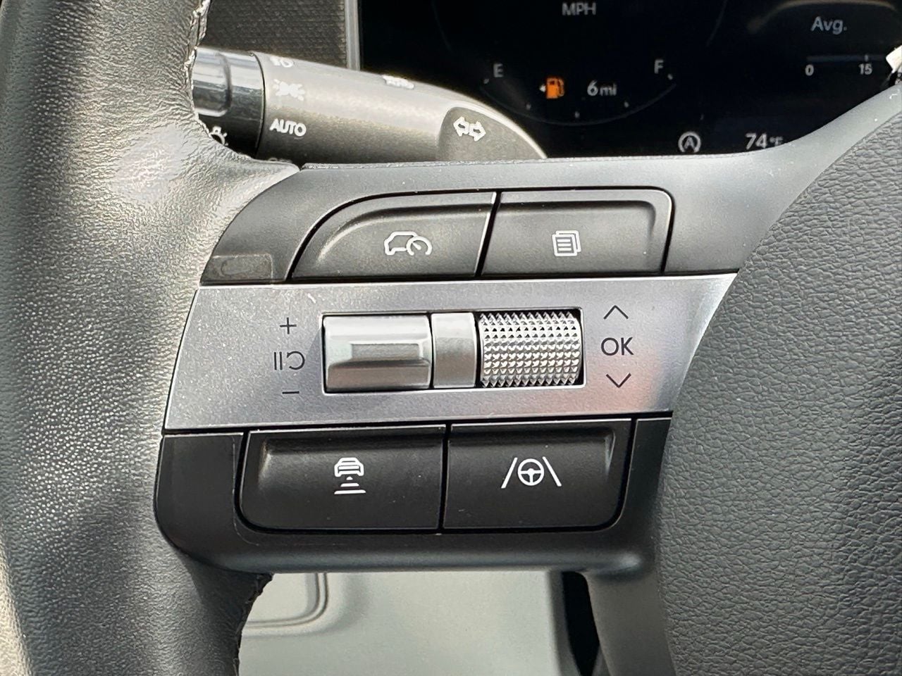 Used 2025 Ultimate Red Hyundai SEL Convenience image 26