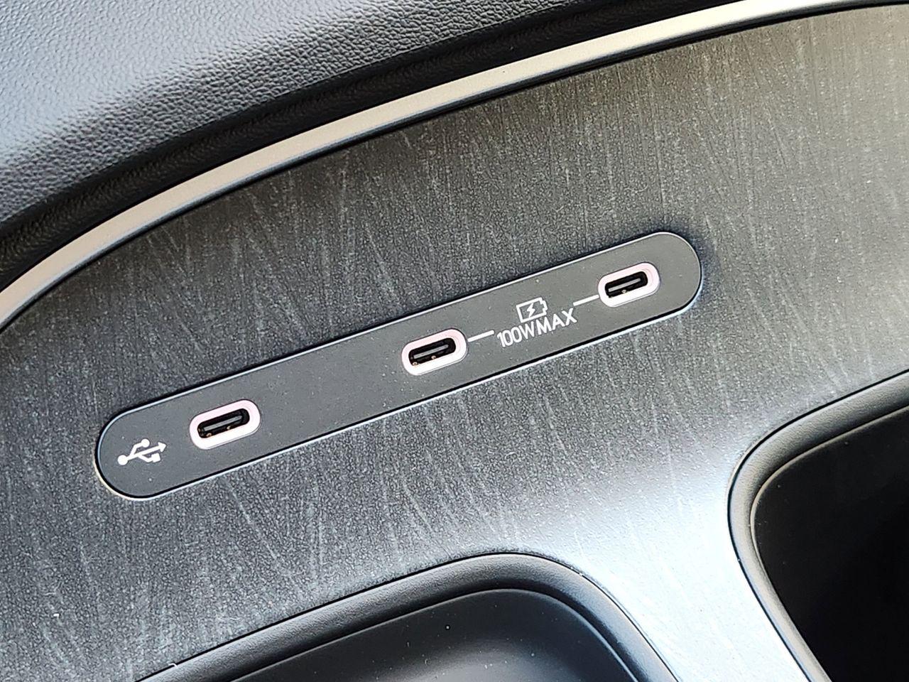 New 2026 A2B Black Hyundai SEL FWD image 18